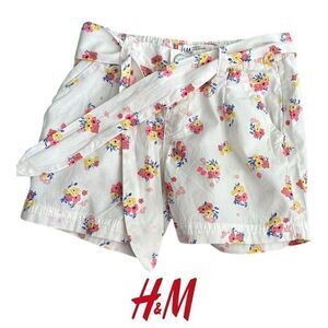 H&M Kids | Ecru | TIE BELT FLORAL COTTON SHORTS